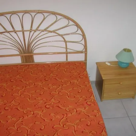 Sete, 2 Pieces, 4 Personnes - Fr-1-472-107 Apartment Sete